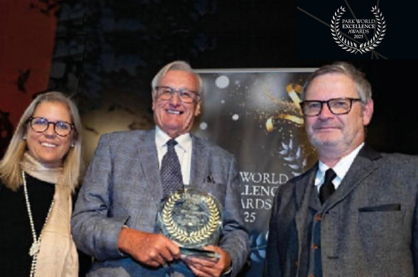 Richard Pawley awarded prestigious ‘Industry Icon (Operator)’ at the 2025 Park World Excellence Awards